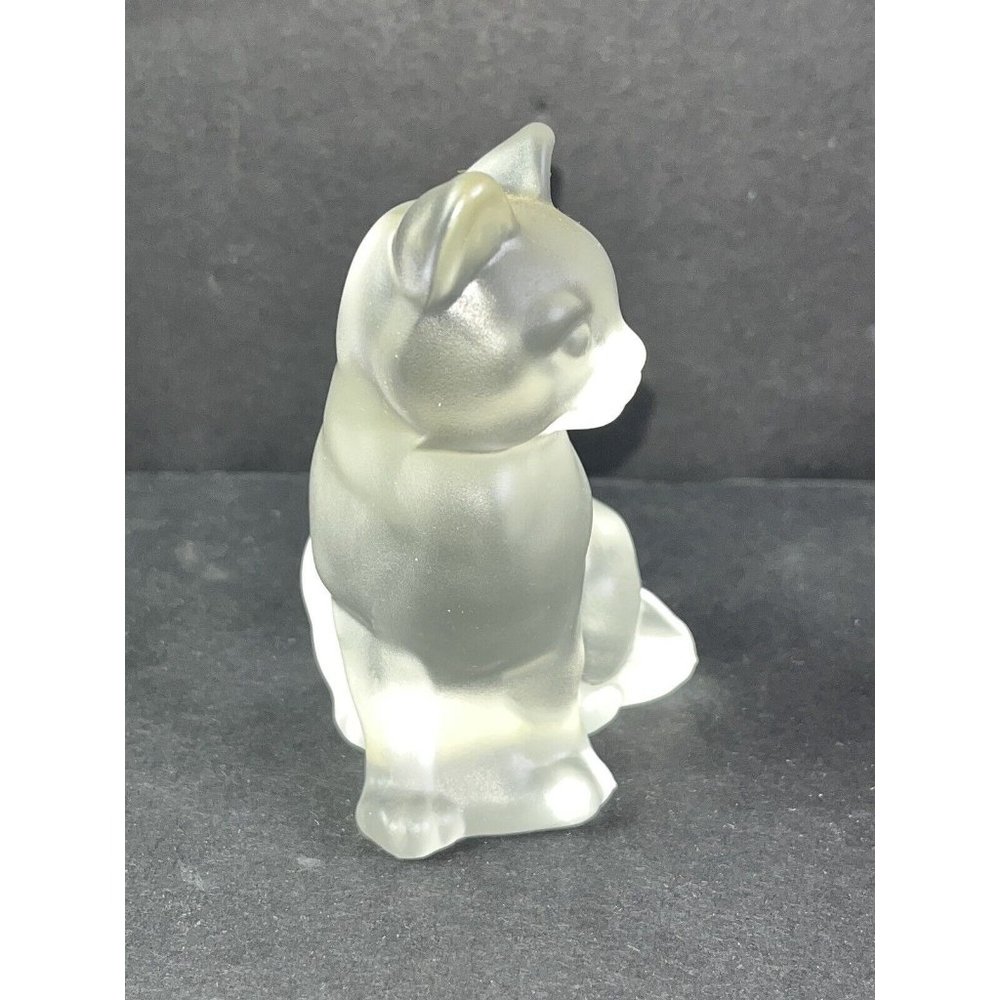 Fenton Crystal Frosted Satin Glass Cat Figurine 4" Art Glass W/ Sticker GIFT - Picture 2 of 7